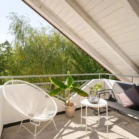 Wohlfuehlwohnung Mit Parkplatz, Zentral, Schnelles Wlan, Bodensee & Schweiz Naehe * سينغن